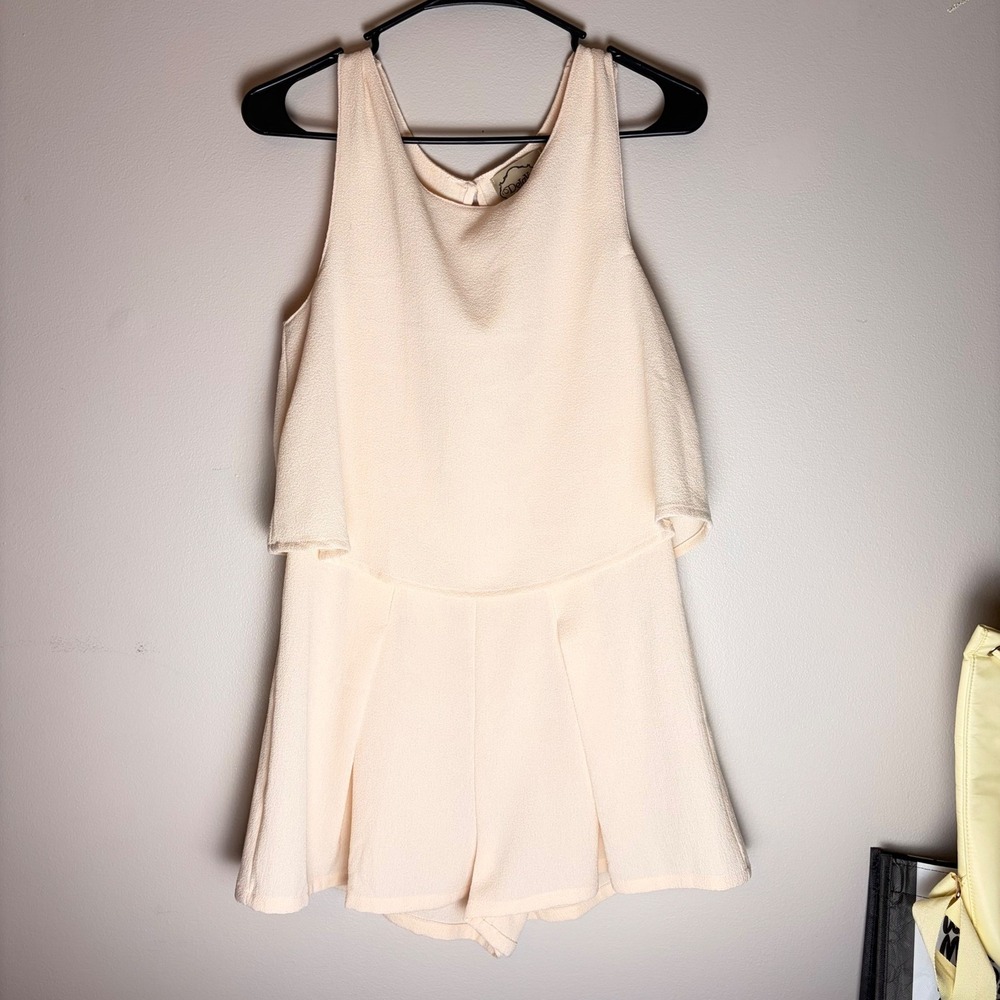 Dejavu Layered Crepe Romper Womens M Cream